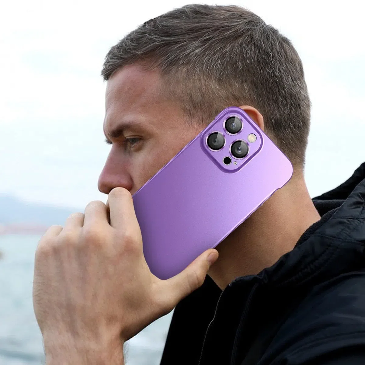 mackenzie-iphone-16-pro-max-black-9