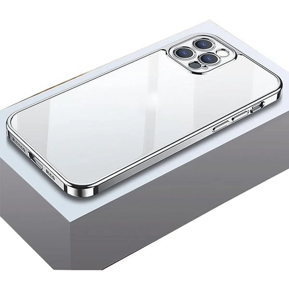 mackenzie-iphone-16-pro-max-white-3